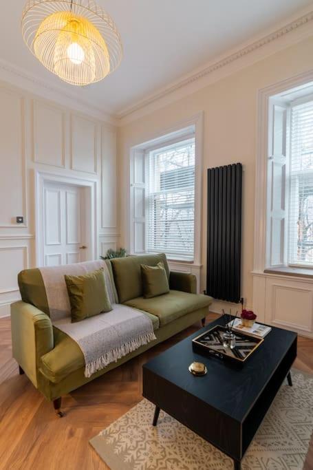 The Devonshire Suite - Your 5 Star West End Stay! 格拉斯哥 外观 照片