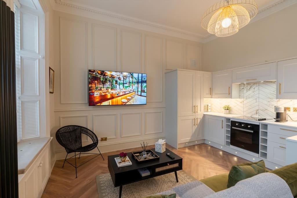 The Devonshire Suite - Your 5 Star West End Stay! 格拉斯哥 外观 照片