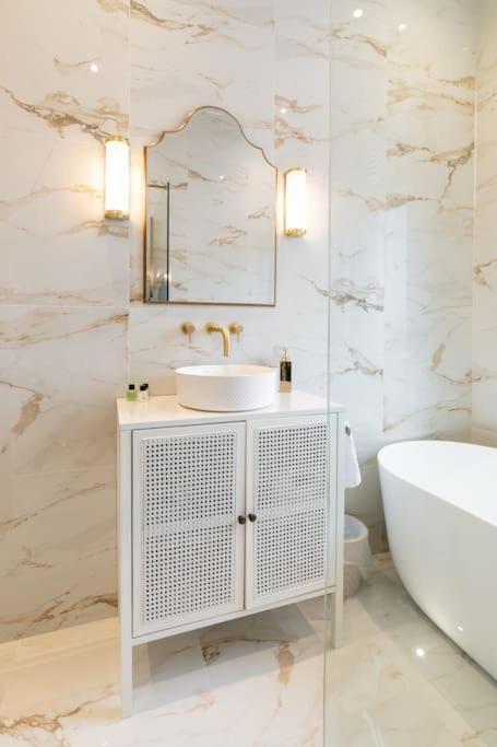 The Devonshire Suite - Your 5 Star West End Stay! 格拉斯哥 外观 照片